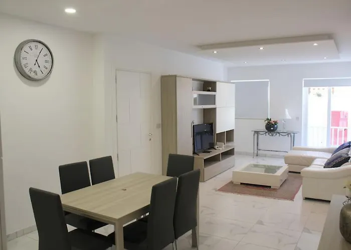 Brand New Modern 2 Bed 2 Bath Apt In St Julian\'S
